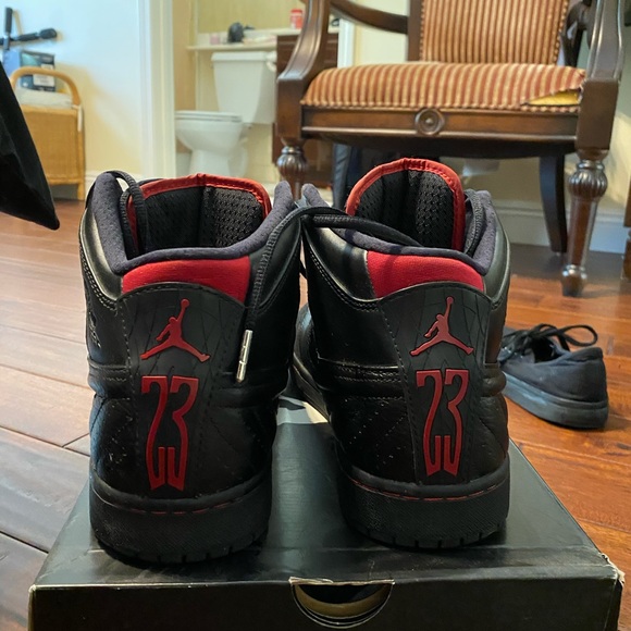 air jordan 1 retro 99 bred